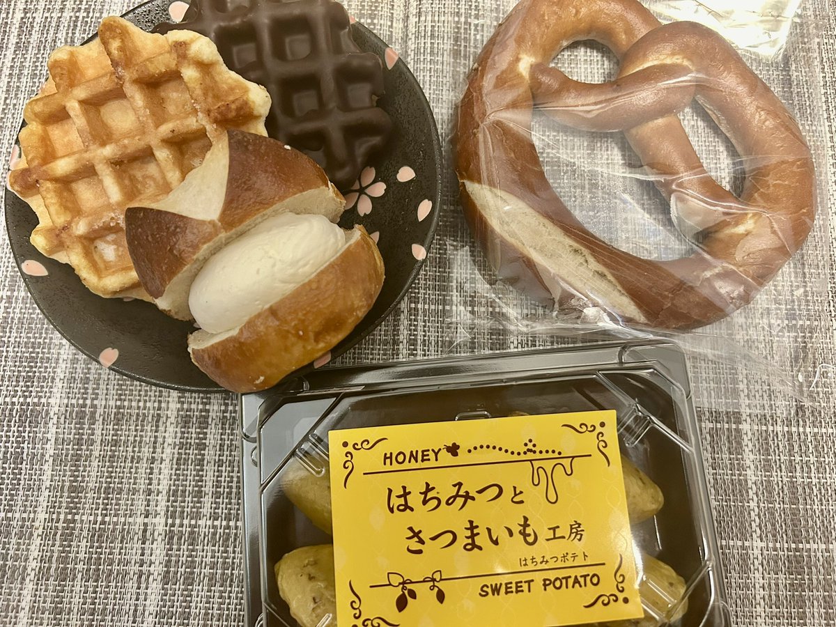 りぼん tweet media