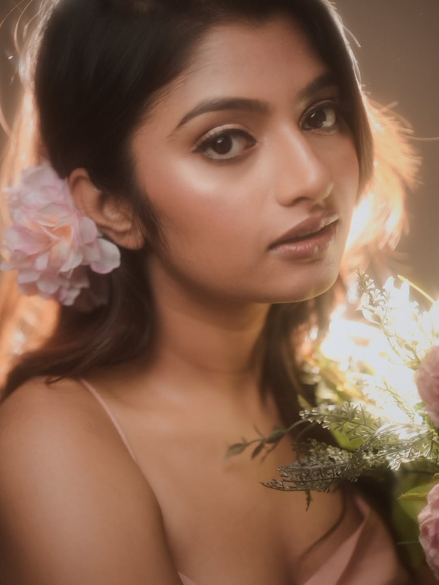 Common Man Media tweet media