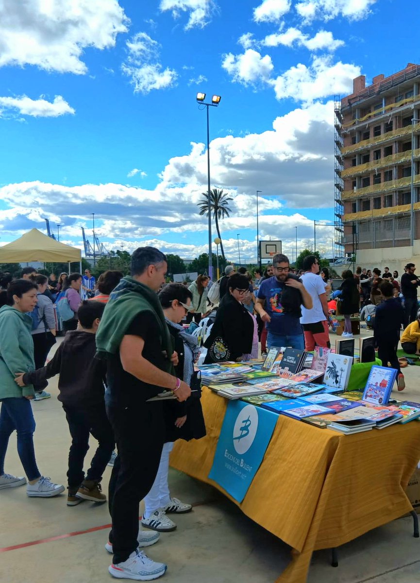 Edicions del Bullent tweet media