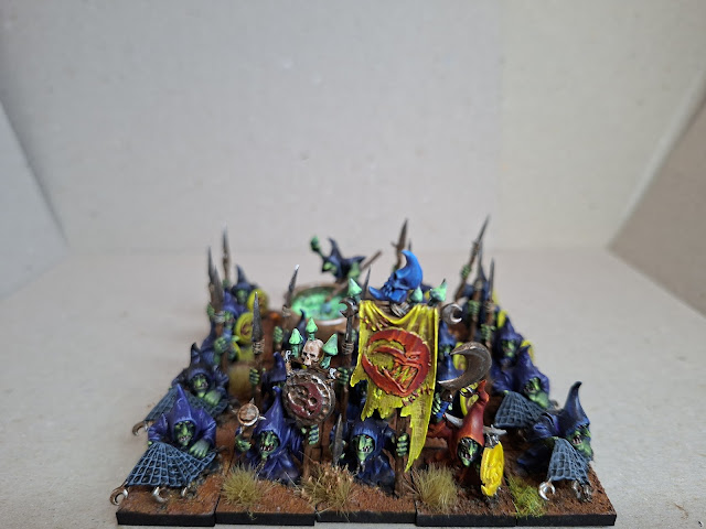 Está claro que Javi sabe lo que se hace, pocos esquemas tan molones para unos goblins nocturnos como el de la #escaladaJavielasur #WarhammerFantasy 

leyendasenminiatura.com/2026/03/escala…