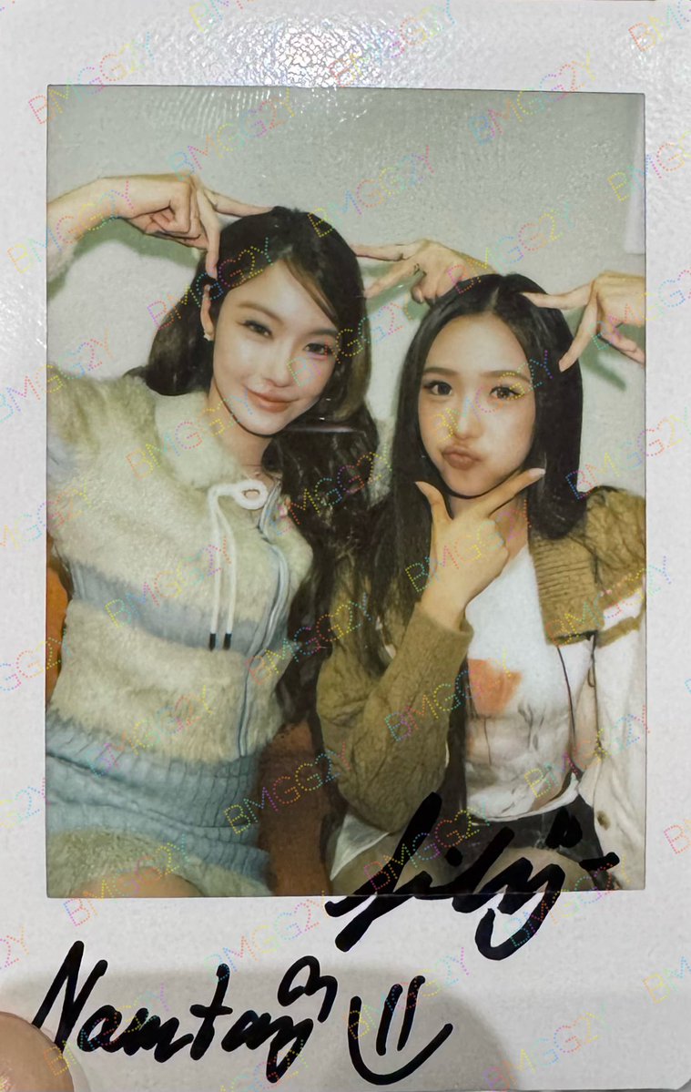 NamtanFilmのポラロイド🩵💛
かわいい

NAMTANFILM IN OSAKA 
#NFFANDAY30XOSAKA  
#GMMTVFANDAY30INOSAKA