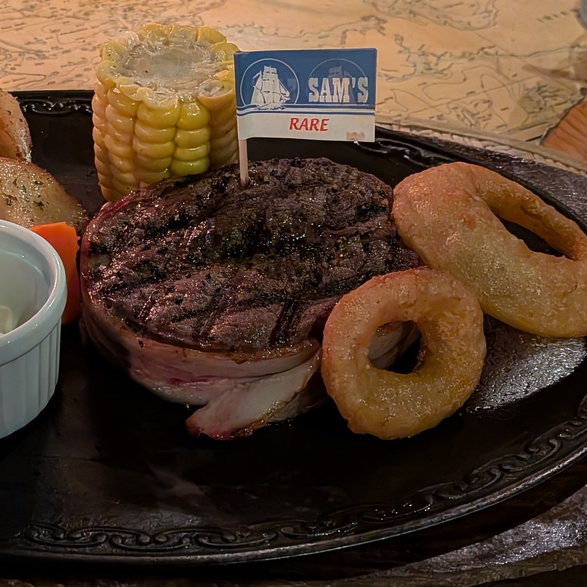 anriafj's tweet photo. 打ち上げに
#サムズバイザシー泡瀬店 で #フィレミニョンステーキ ♪
美味しかった〜♪ https://t.co/lkdsSa5mPN