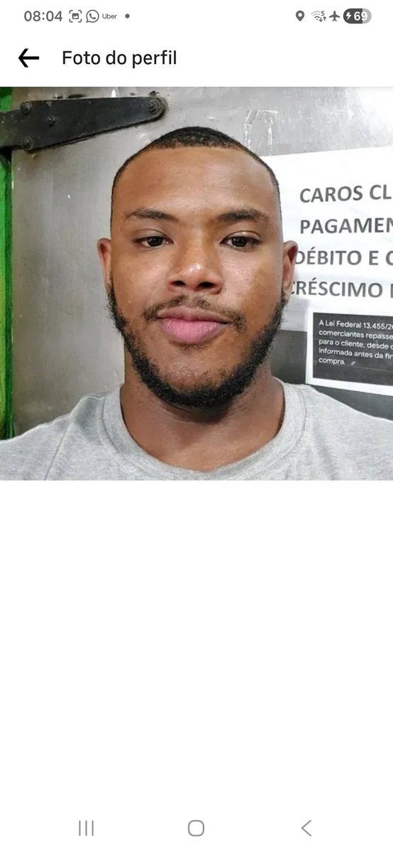 careca18bpm's tweet photo. Esse ganso trabalha como uber,e é fechado com o tráfico, cuidado com ele ,o nome dele é daniel.... https://t.co/7nVyJMl132