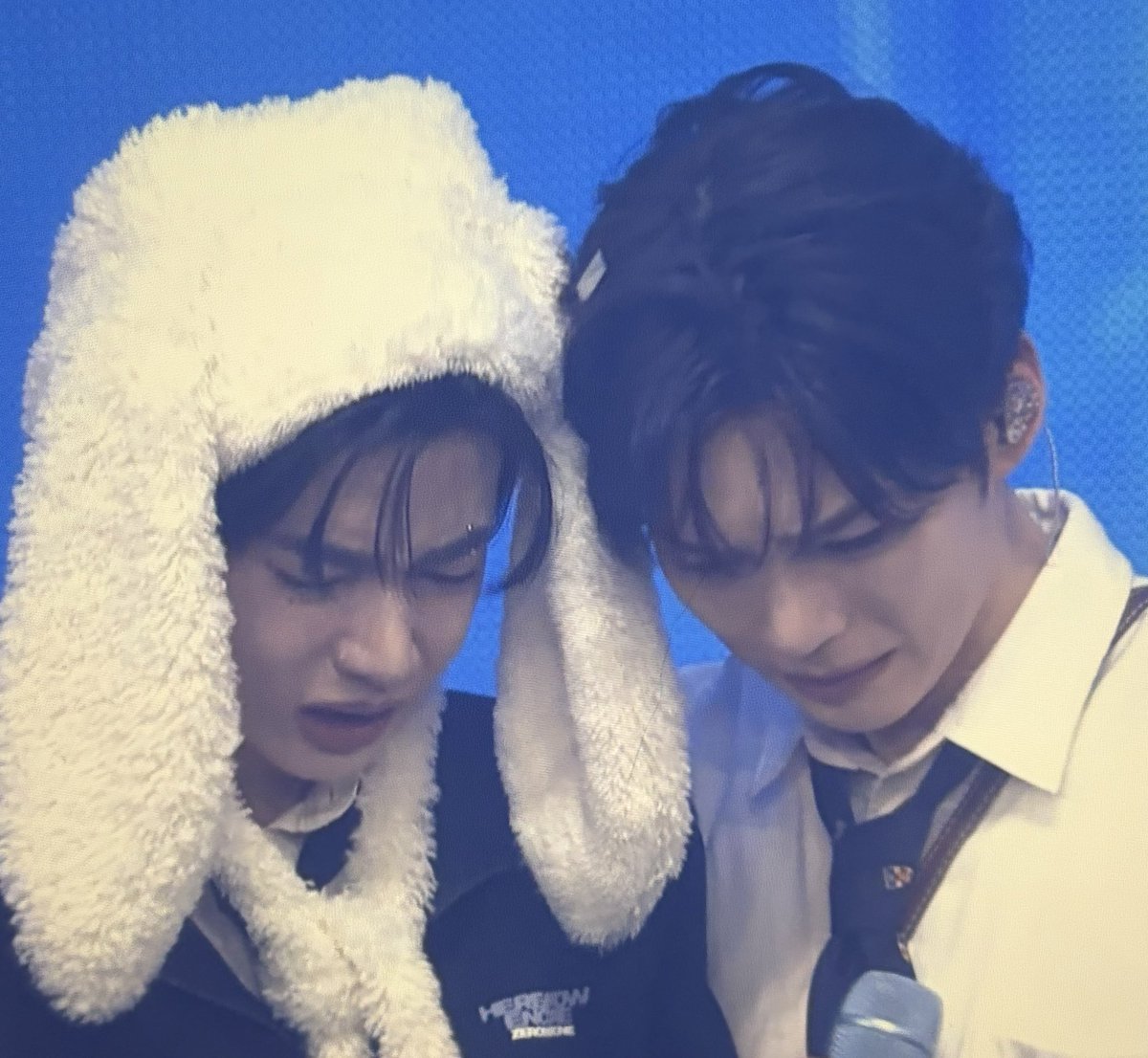 🐬 (@haobinmemories) on Twitter photo 