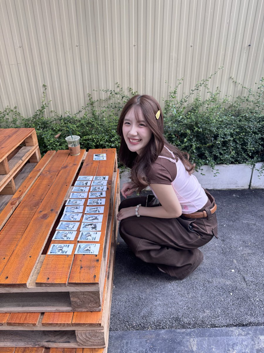 chamcham101048's tweet photo. See yaaaa~~🤎><
#chapterxchampoo
#champookodcha
#chaptermarket https://t.co/C5HxJwvKWz
