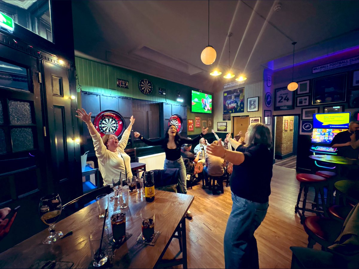 Dawn Turley tweet media