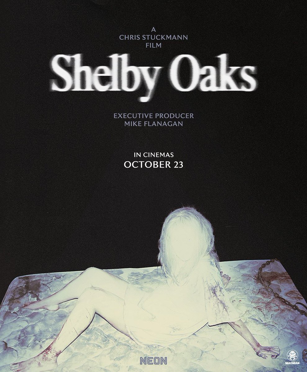 horrorbrnews's tweet photo. 🚨 TERROR EM SHELBY OAKS está disponível no Prime Video. 

Na trama, uma mulher que ao procurar por sua irmã há muito tempo perdida, transforma a busca em uma obsessão ao perceber que o demônio imaginário da sua infância pode ter sido real. https://t.co/UbJ3CJl2OQ