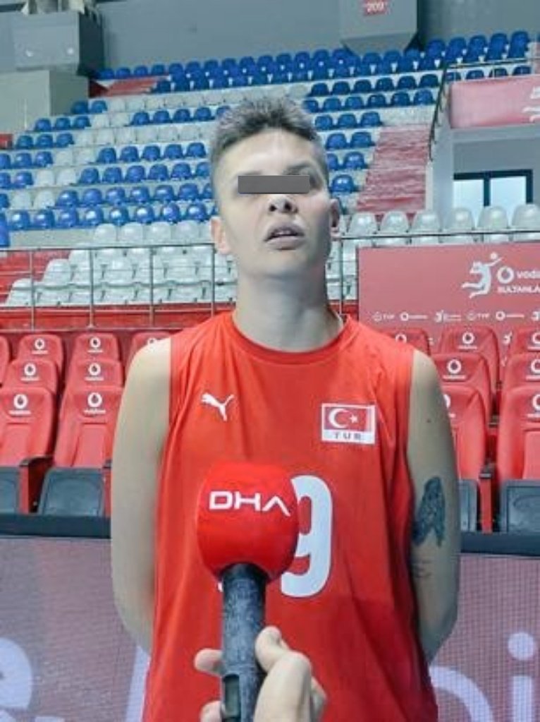 G A L A 9 0 tweet media