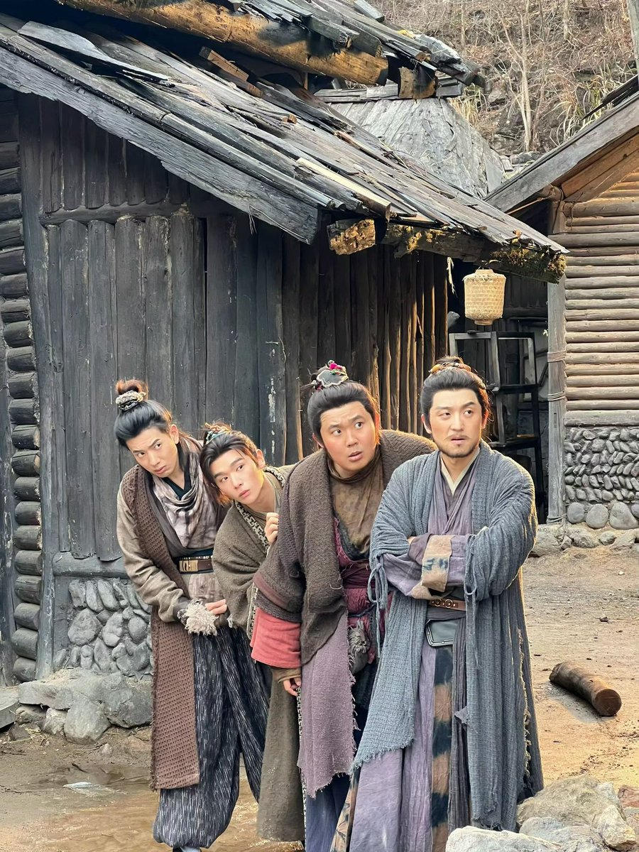 จะอยู่ข้างๆพี่สาวไปจนถึงที่สุดคับ! #นายท่านกรชิต #高卿尘 #ล่าหยก #逐玉