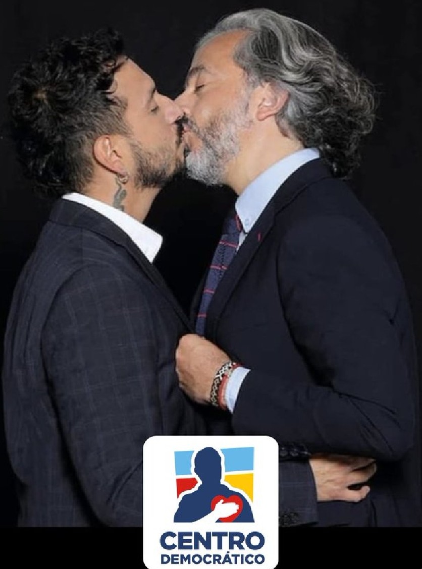 Ahora sí uriburros, prepárense para que les den por esas nalgas, un verdadero profesional, porque parece que el matarife no los llenó.