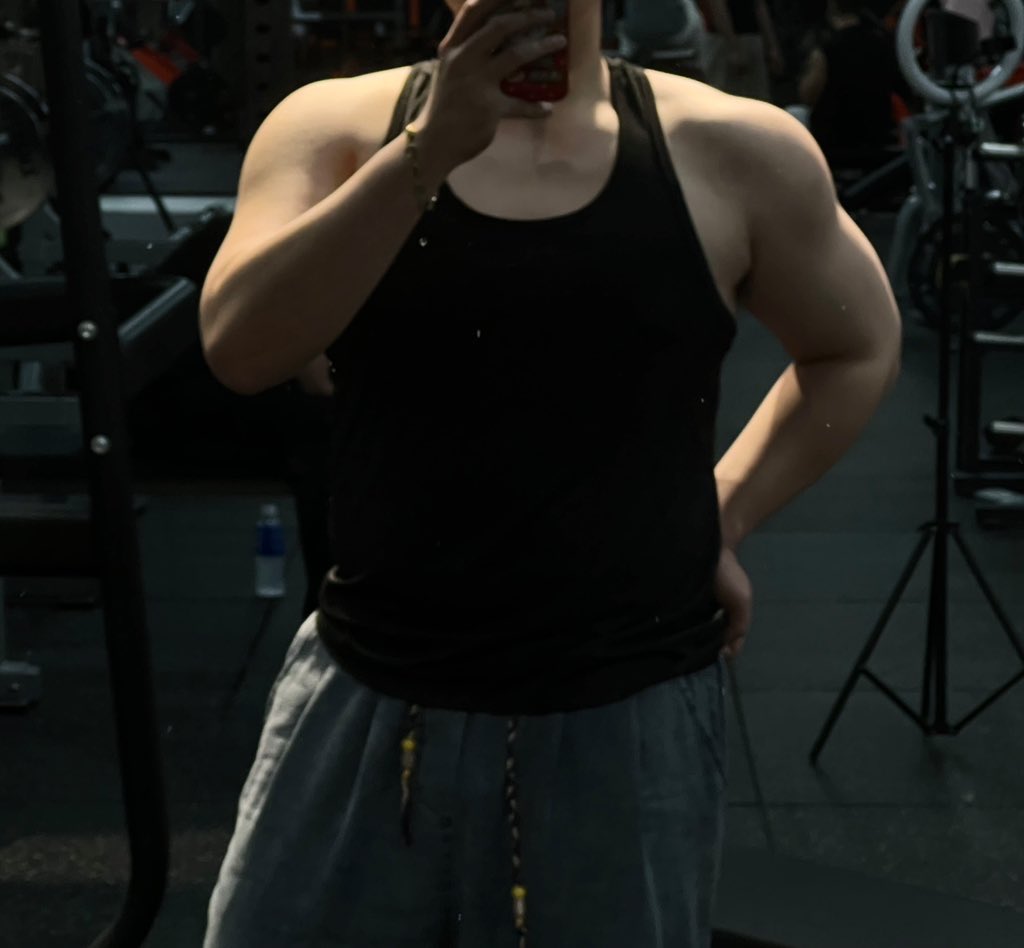 库库吃碳水 tweet media