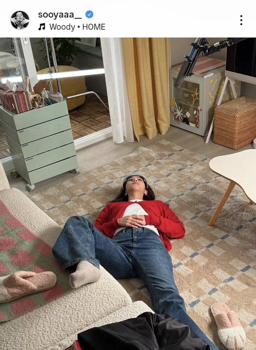 ภูมิใจในตัวพี่จีซูจริงๆ นี่สินะ ดังแค่ไหนก็ยังเป็นคนติดดิน 5555555555555555555