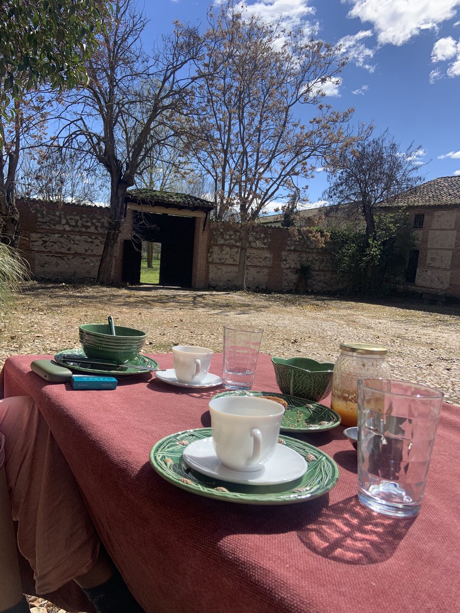 Teresushi tweet media