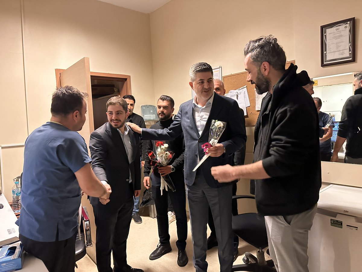 📍Adıyaman Eğitim ve Araştırma Hastanesi 

14 Mart Tıp Bayramı vesilesiyle, fedakarlıklarıyla hayatımıza dokunan sağlık çalışanlarımızı unutmadık. 🩺

Milletvekilimiz Sn. Dr. İshak Şan, İl Gençlik Kolları Başkanımız Hasan Ünsal, Sağlık Politikaları Başkanımız Gazi Karakuş ve