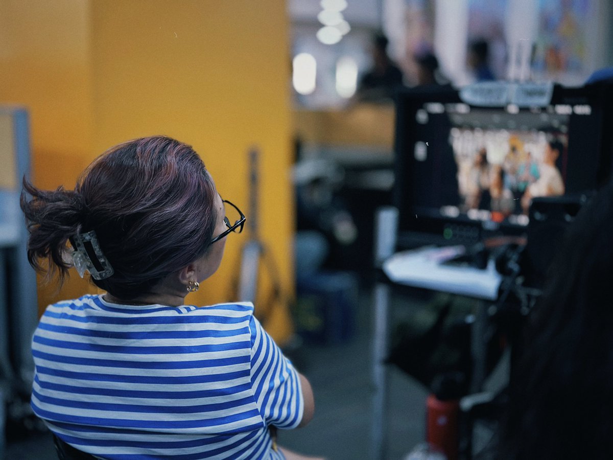 Between takes and setups. 👀 

Unti-unti nang nabubuo ang #TayoSaWakas 🎬