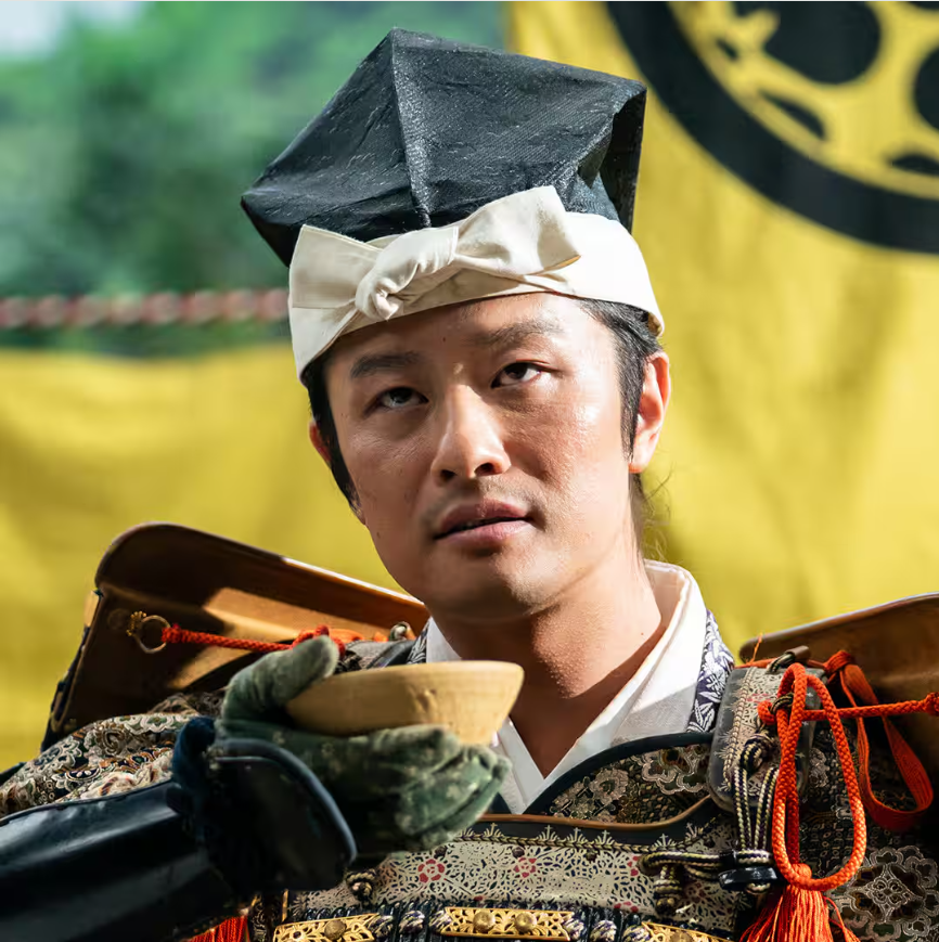 4568Ts's tweet photo. 長宗我部元親【1539～1599】は長宗我部氏第21代当主。長宗我部氏は秦の始皇帝の末裔を称する渡来人系豪族・秦氏の子孫とされ、平安時代末期から土佐国長岡郡（現・高知県南国市）を拠点とした古豪である。元親は土佐の一国衆から身を起こして、一時は四国のほぼ全域を征服した無類の戦上手として知られる。
#豊臣兄弟 #キングダム