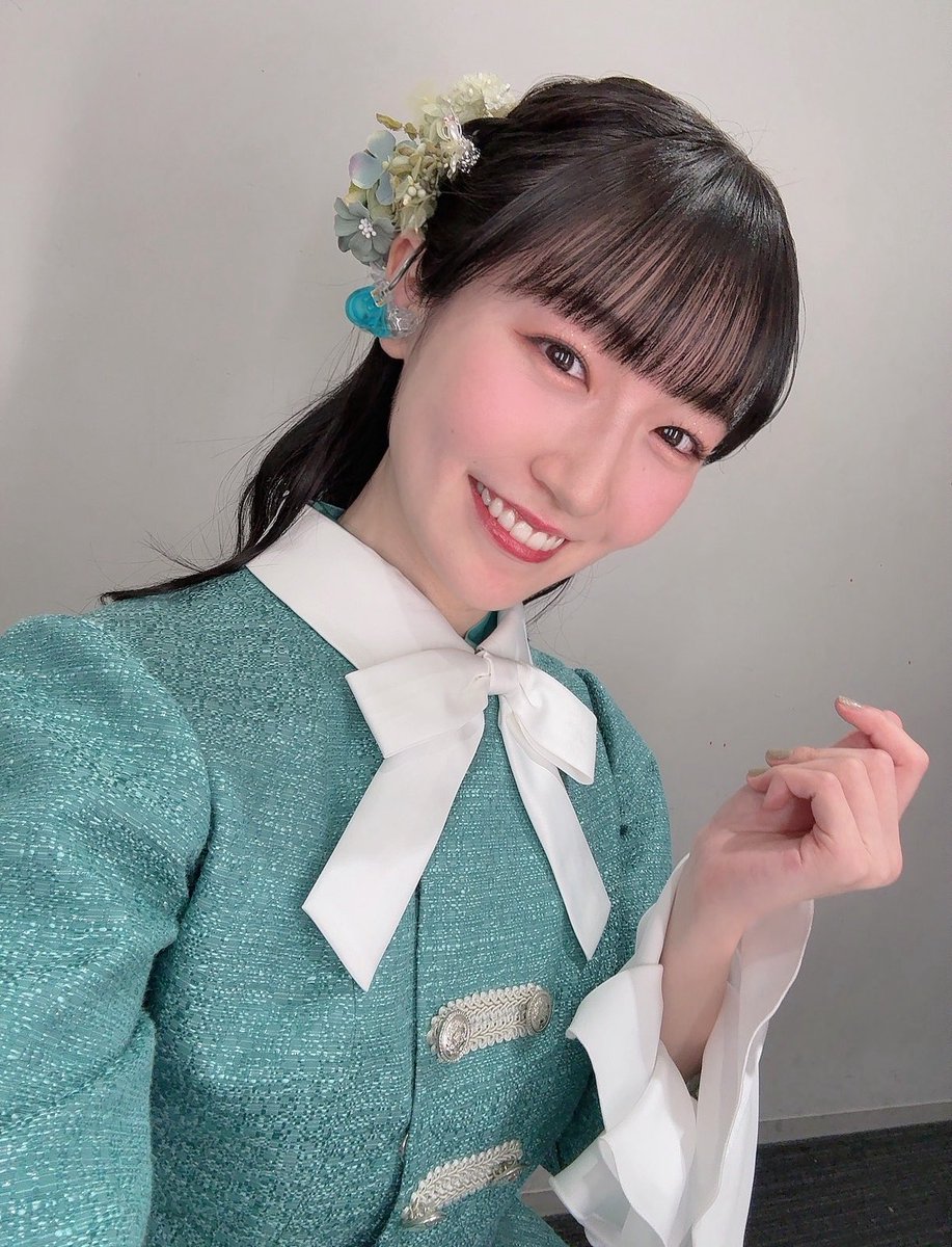今やレアな髪の長い私、最後の姿かもしれません！笑 ぜひに〜🩵ྀི