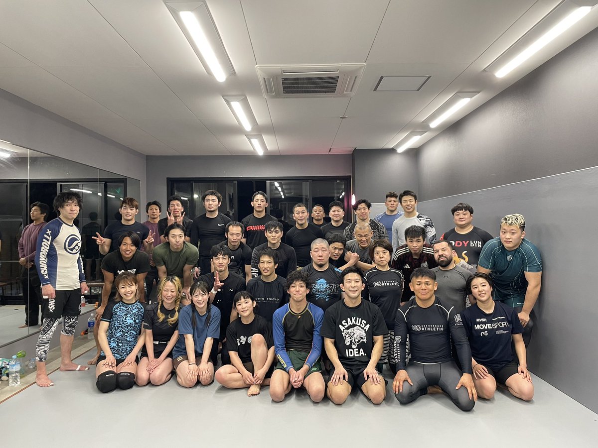 【ASAKUSA GRAPPLING JAM🪐】

本日のグラップリング練習会、無事終了しました。

第2回目の今回は他ジムからの参加もOKにしたところ、たくさんの方にご参加いただきました。
皆さまありがとうございました🫱🏻‍🫲🏾❤️‍🔥

次回開催予定👇
📅4/5（日）16:00〜
📍matroom tokyo

今後もよろしくお願いします！