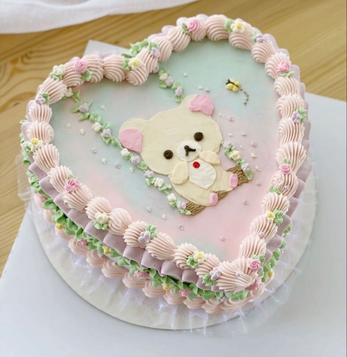 🐰 𝑇𝑜𝑘𝑘𝑖 키스 💋💋 (@_bunnykisses) on Twitter photo 