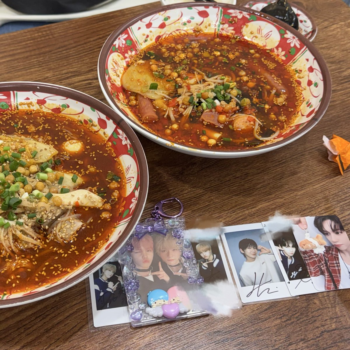 ･֊･ tweet media