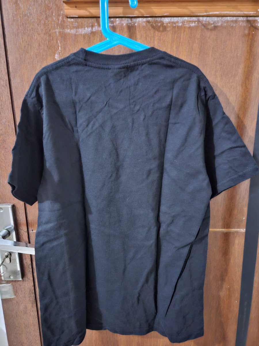 do not follow tweet media