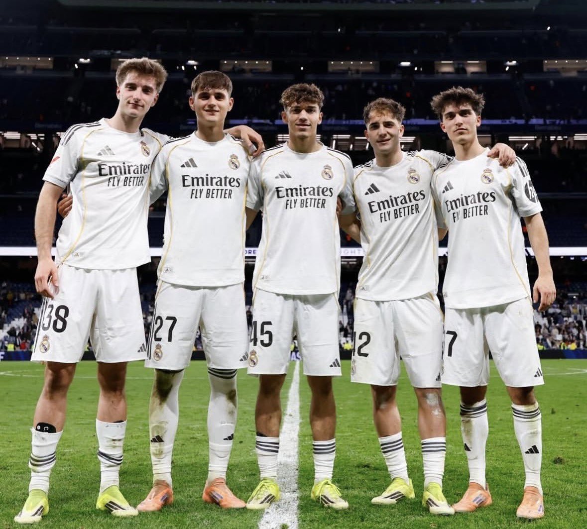 Treinta Once tweet media