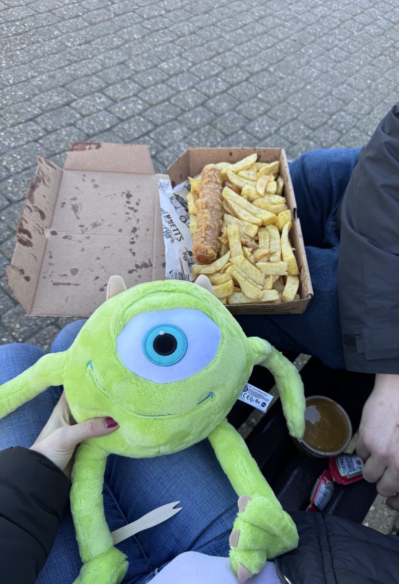 𝗣𝗲𝗿𝗿𝗶 tweet media