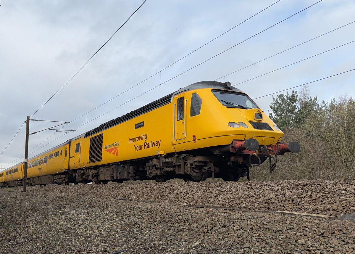 68thrash tweet media