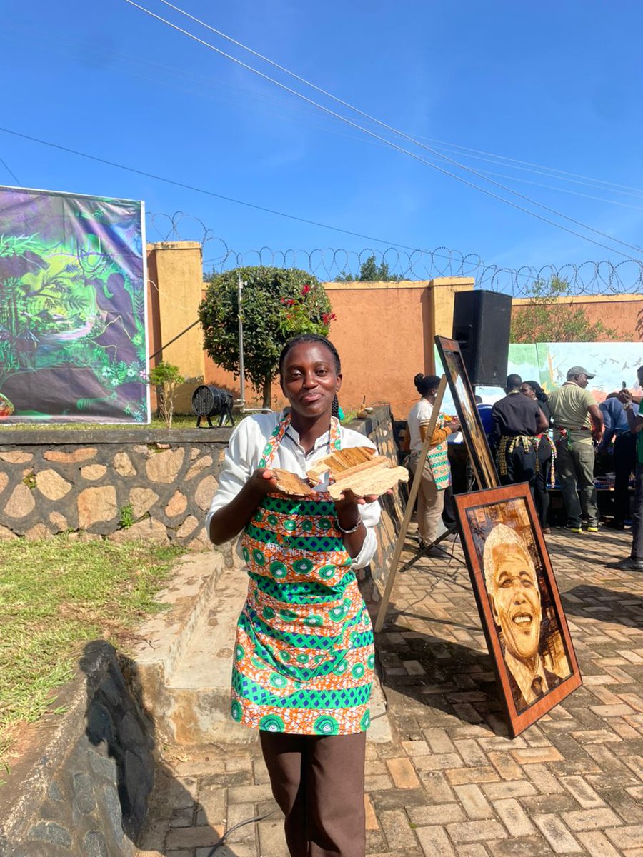 Ashaba Gloria tweet media