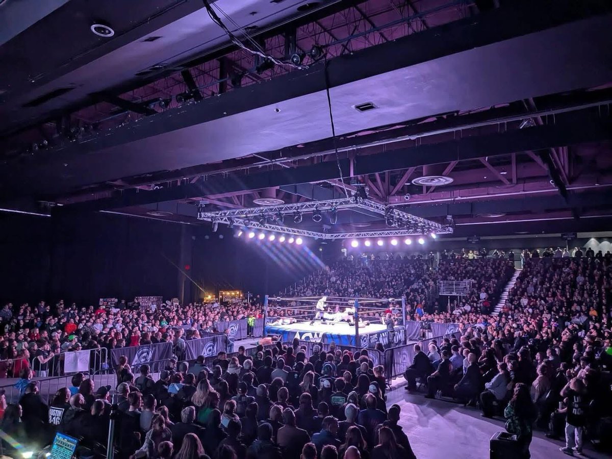 Big Trouble Ben Bishop tweet media