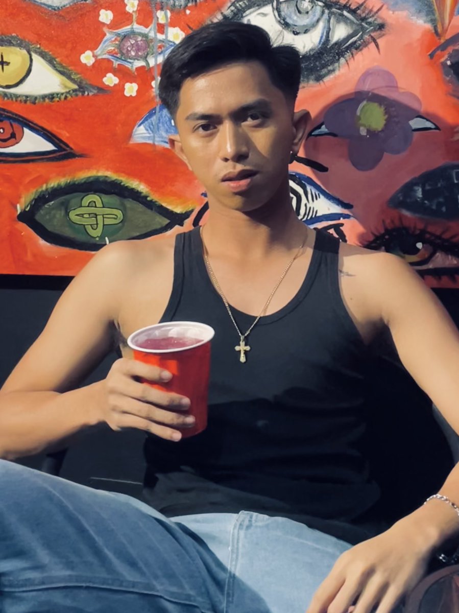 zyrkrets🖤 tweet media