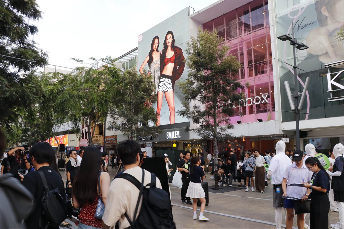 STARLIGHT_AWARDS tweet media