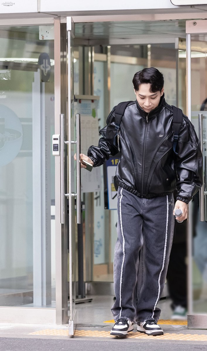 로드의 사진보따리🎒 tweet media