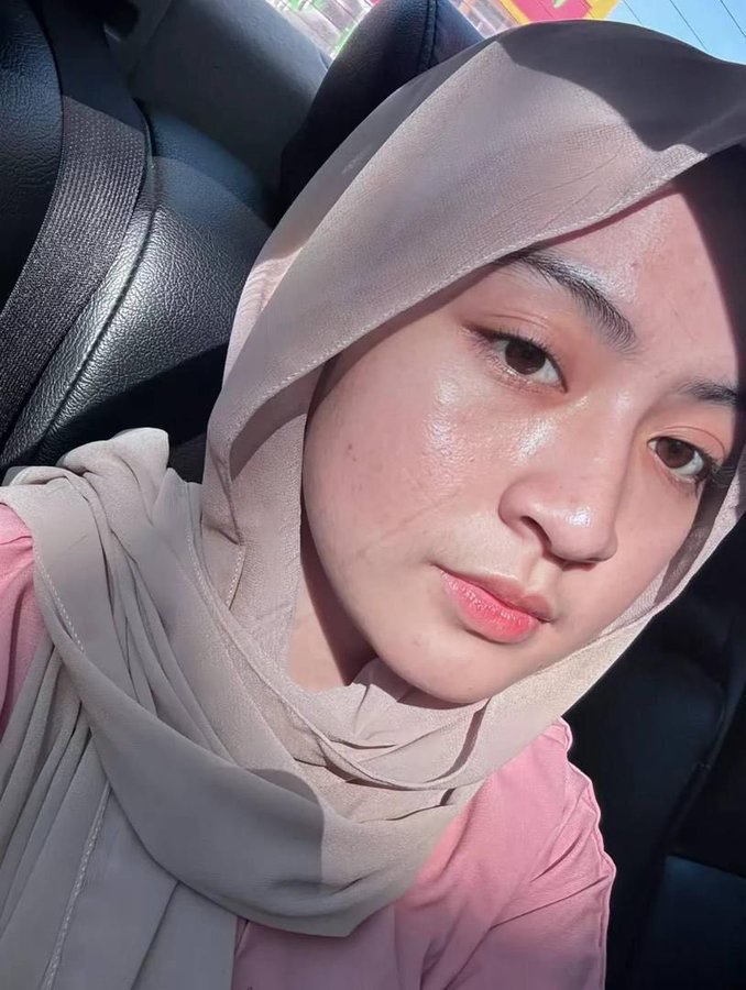 Ladyboy Kuwait serve🇰🇼❤️ tweet media