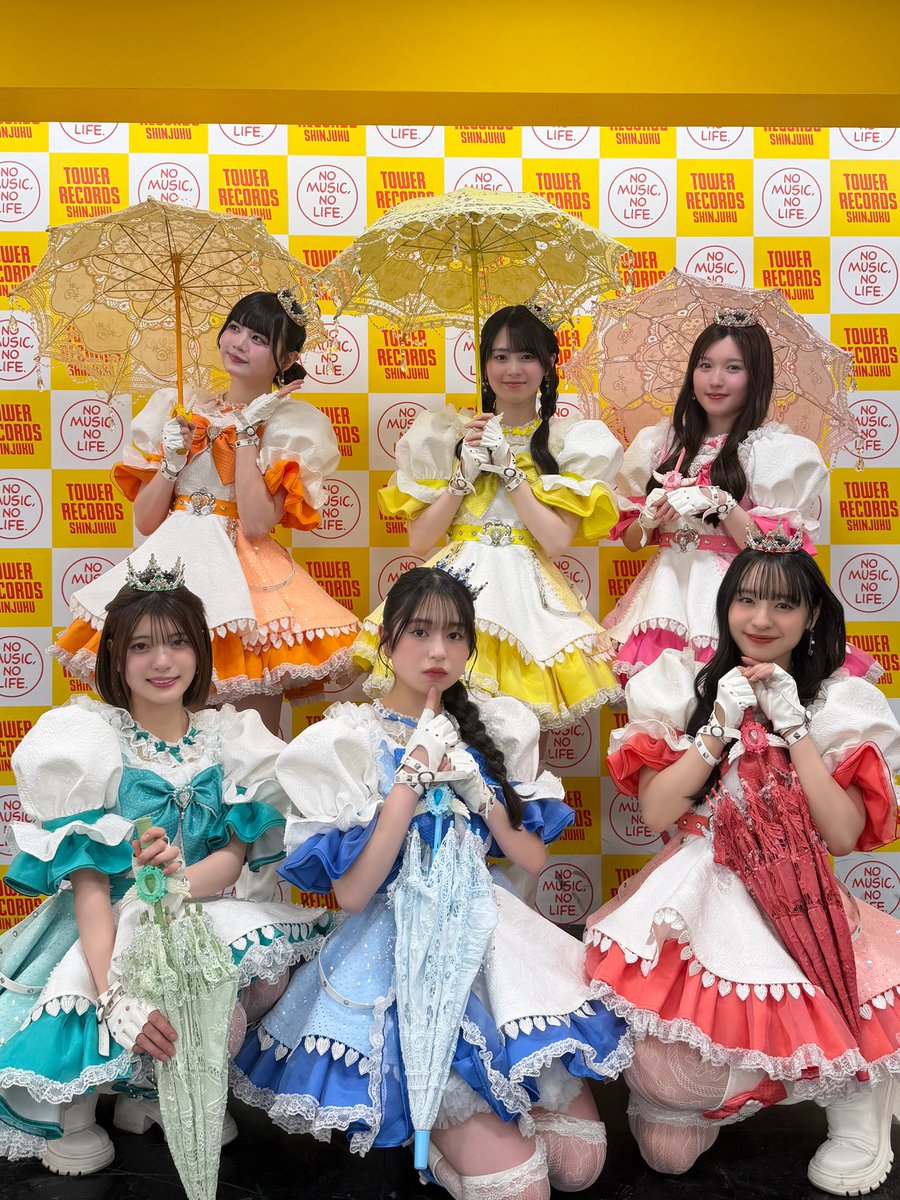 🤍🪽

　　リリースイベント9日目
⋱ ありがとうございました🤍 ⋰

今日は初のトークショーでした🗣️
#ストアンに届け でぜひメンバーに感想を届けてください🪽

次は 3/20(金・祝) 15:00~ 
川崎ラ チッタ デッラ🪽🤍

ご来場お待ちしております👼🏻💫

#StraightAngeli #ストアン #ストアン_WhitePiuma