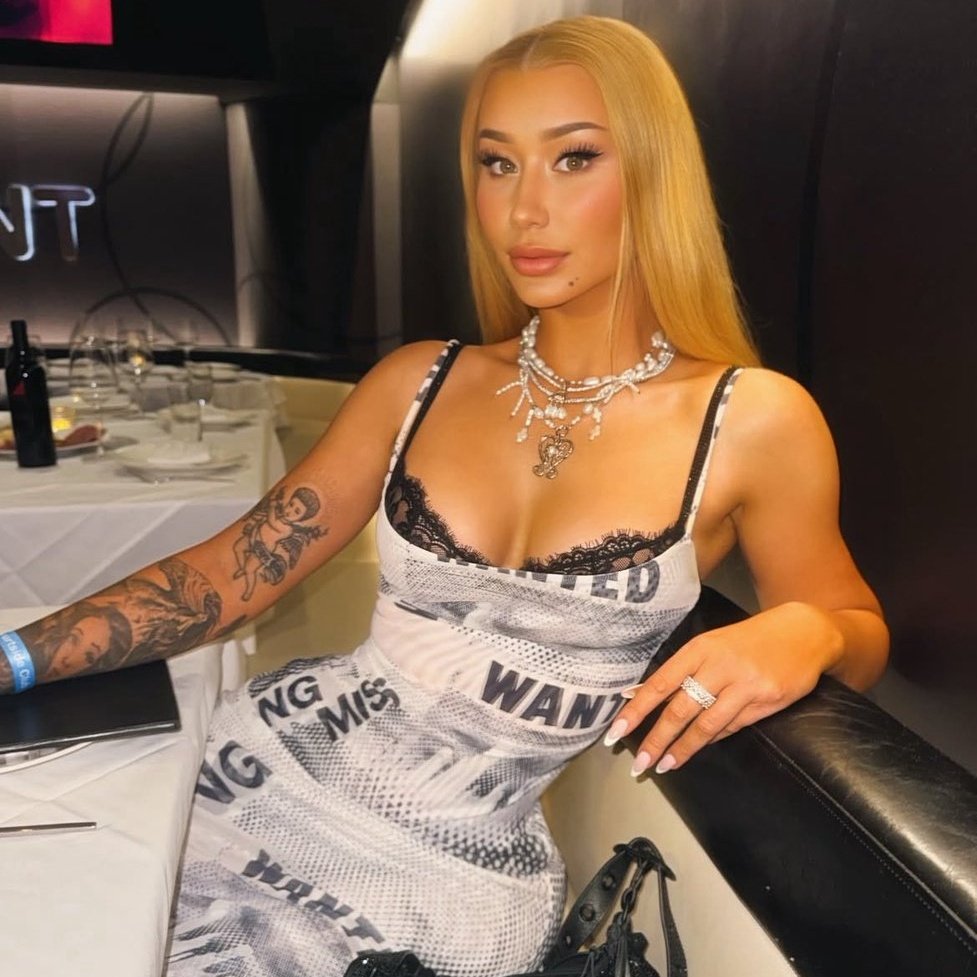 ChartsOnIggy's tweet image. Iggy Charts updating, and we can share that she is smashing in Belgium and Bermuda🩳😍❤️.

New TV show "DTF St. Louis" out now.