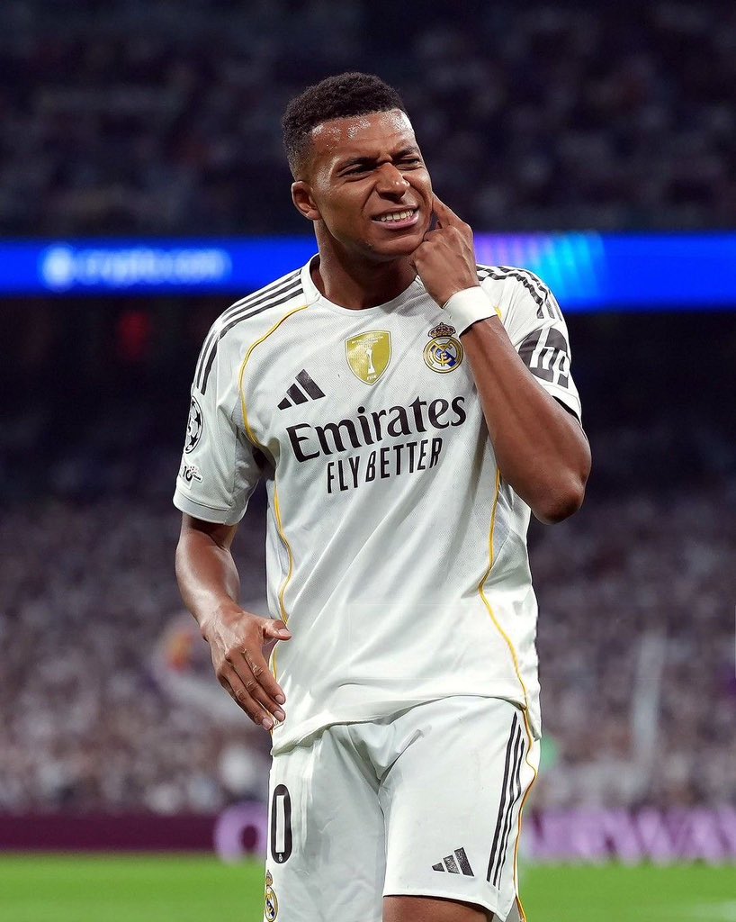 (fan) Danik tweet media