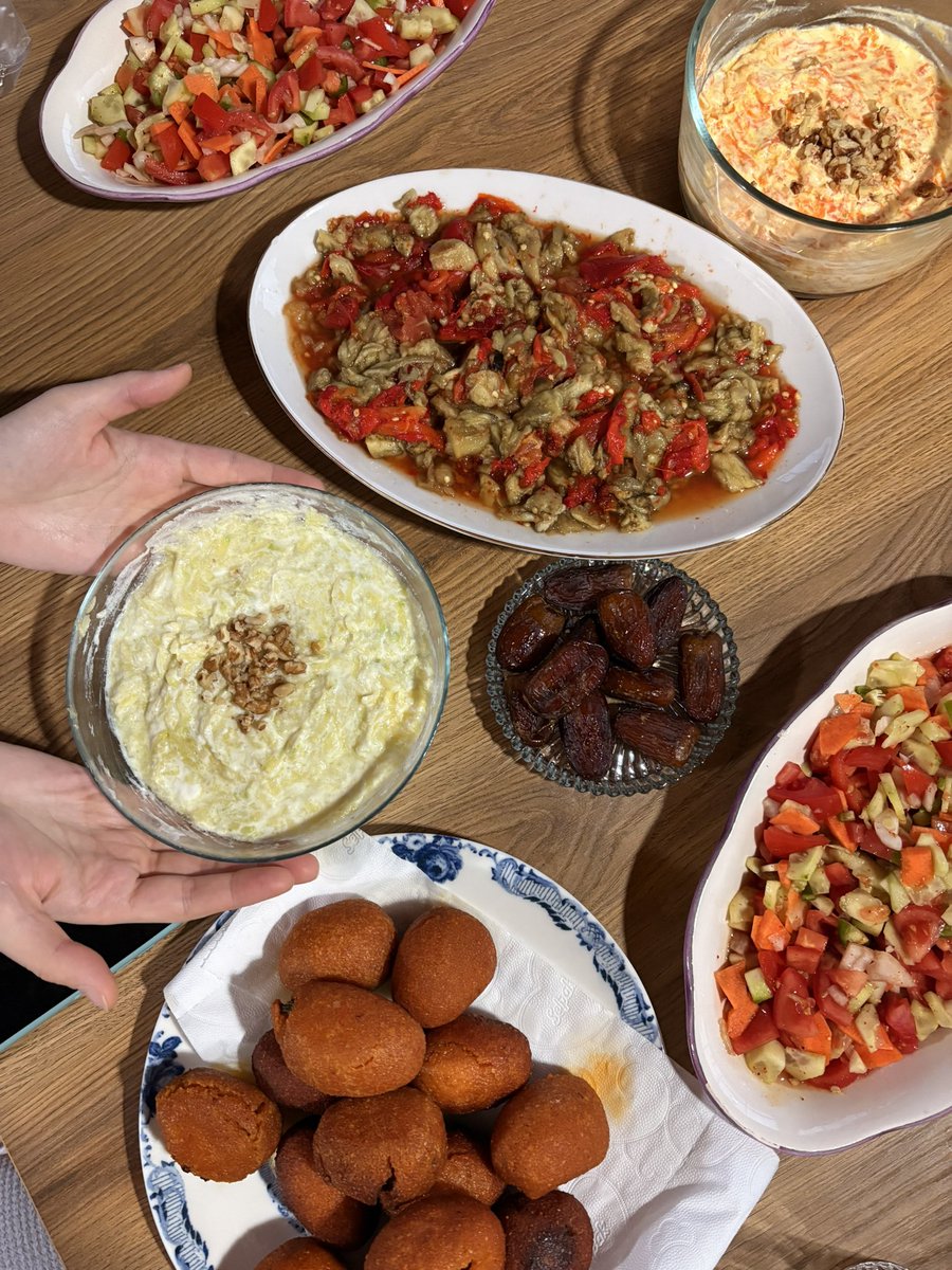 meze insanıyız 🫣🌷
