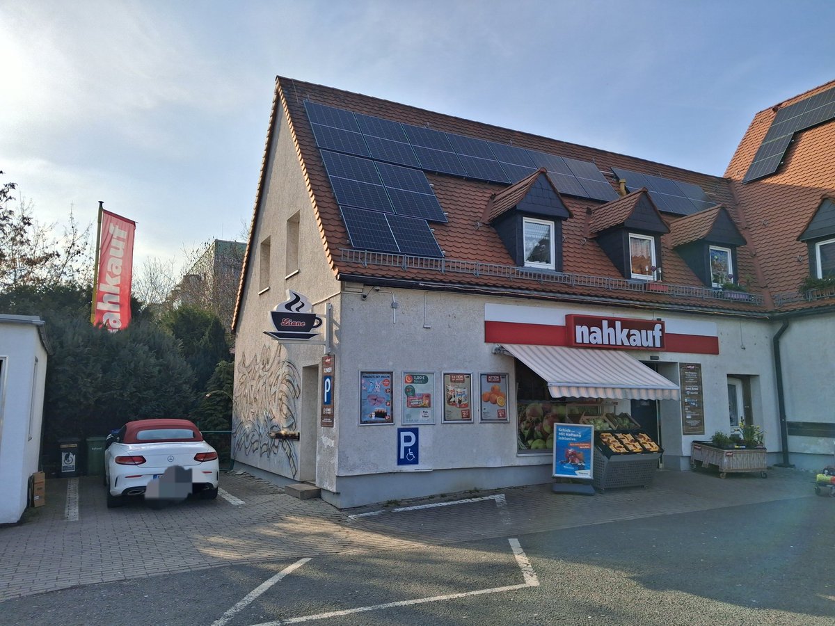 Kuchenwitz führt zur Anzeige tweet media