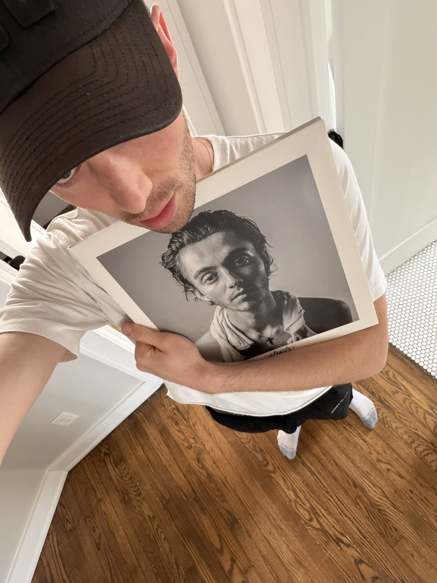 Greyson Chance tweet media