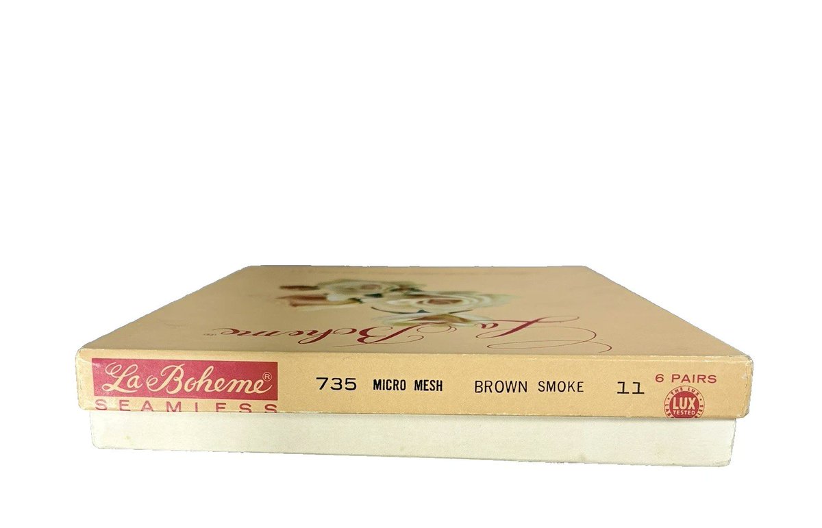 EastLaneAve's tweet image. Step back in time with these vintage 1950s La Boheme brown smoke #nylon #stockings! Perfect for everyday wear with a chic vibe and #micromesh detail. Six pair Size 11 and made in the USA! ✨ #VintageStyle #RetroFashion #NylonStockings #RHT ebay.com/itm/3179834777…