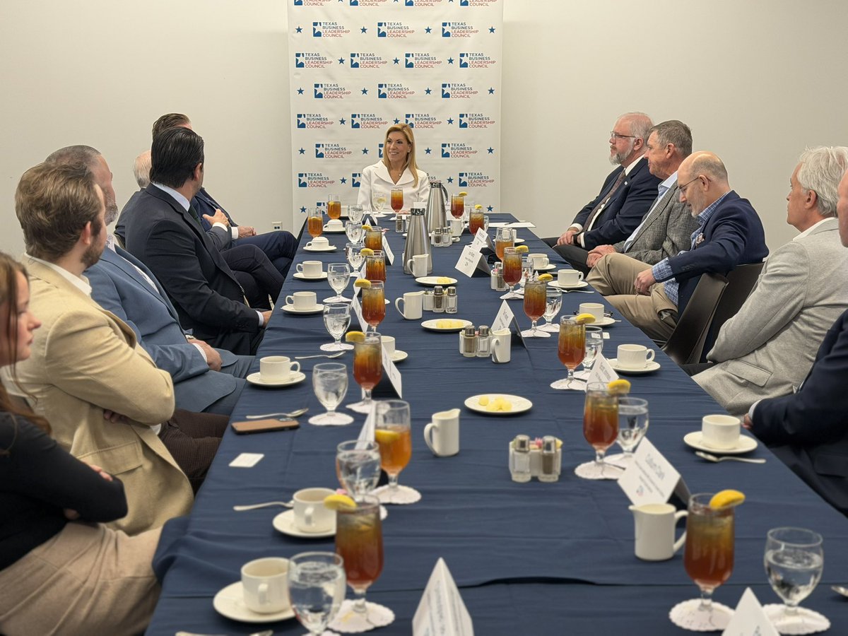 Congresswoman Beth Van Duyne tweet media