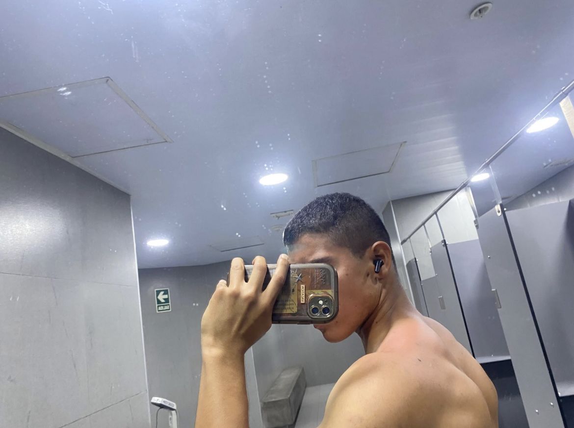 chicos engañados de iquitos 🤫🫦🔥 tweet media