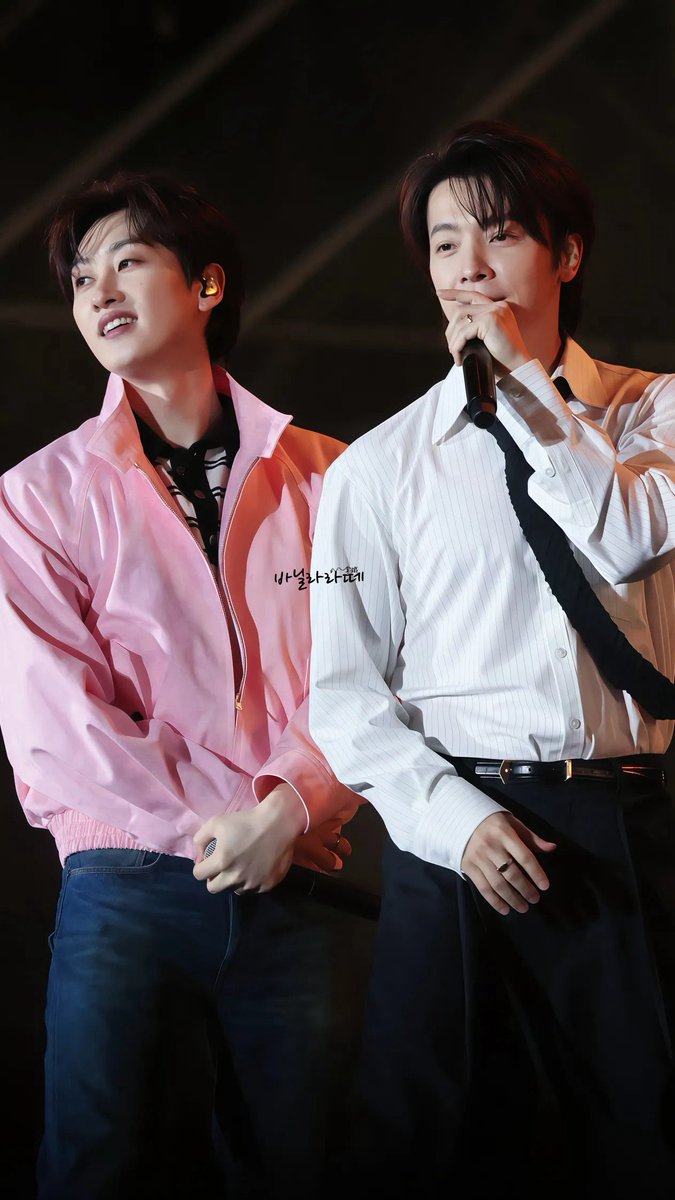 2026 Sakura Music Festival

🩷🤍

#eunhyuk #은혁 #donghae #동해

cr. bemy_404