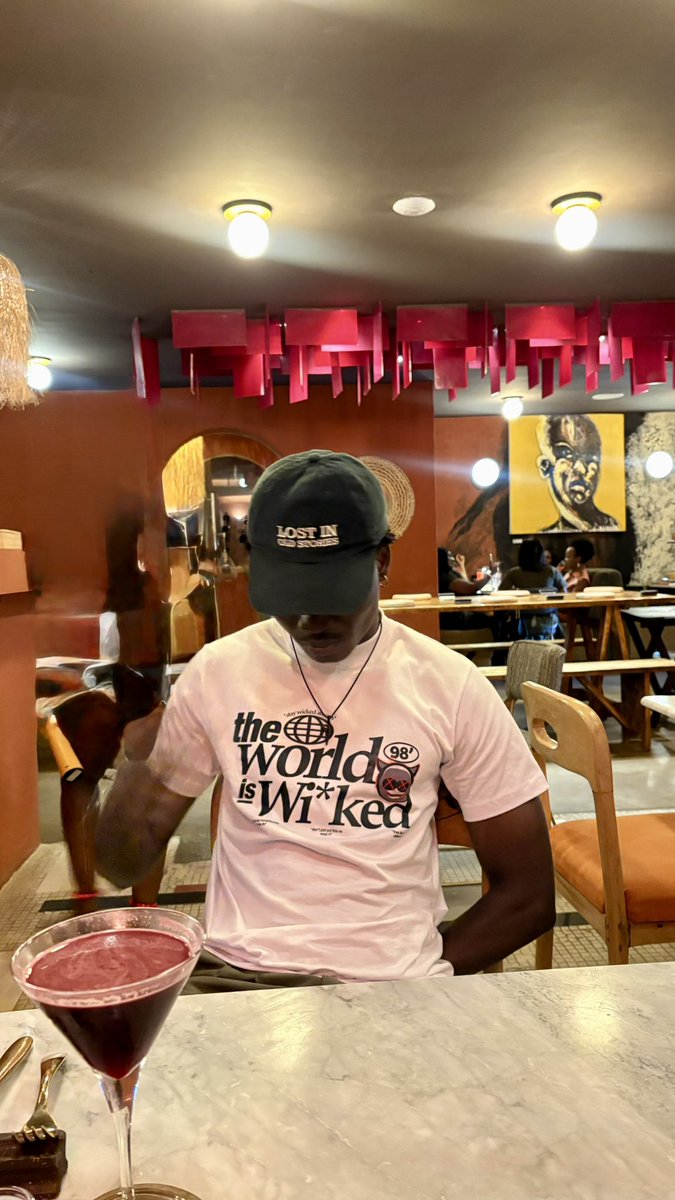 obásolá tweet media