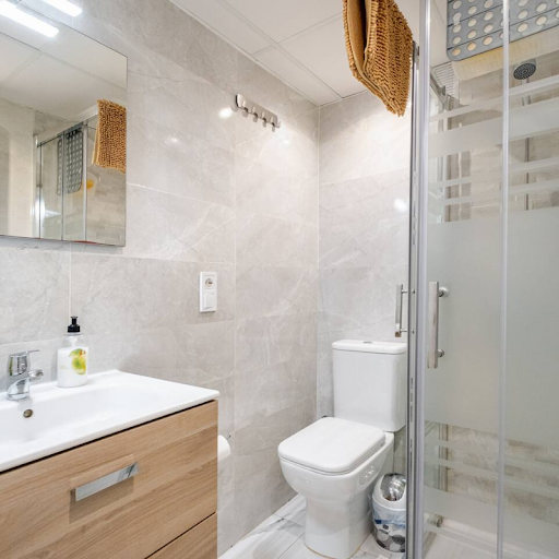 Torremolinos is where the gays go to play! But where you lay your head at night—or where you lay it with someone else—can make or break a gaycation. Auston is offering his stylish, newly renovated apartment in the center of Torremolinos.

BOOK YOUR STAY: airbnb.com/rooms/13875385…