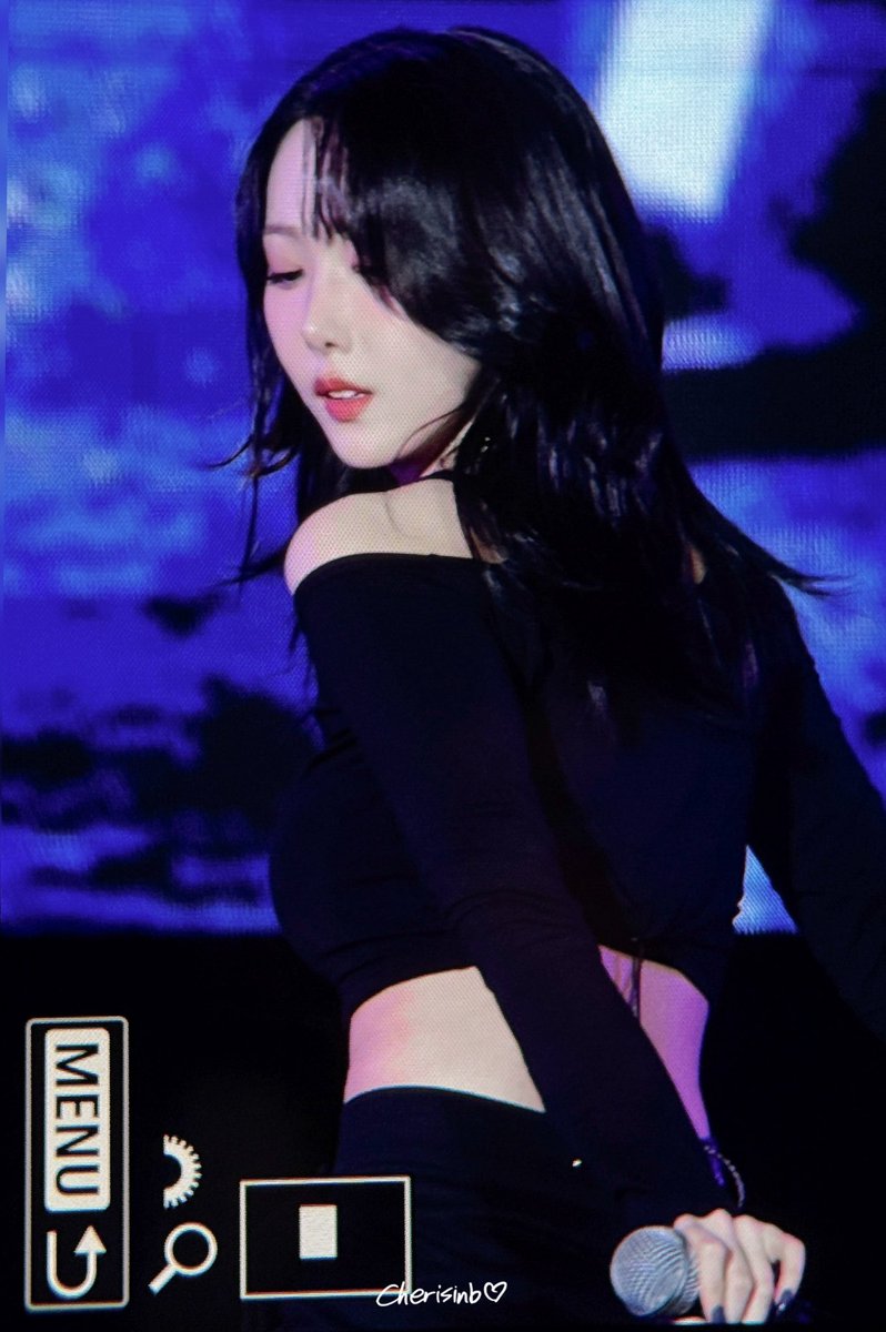 cherisinb tweet media