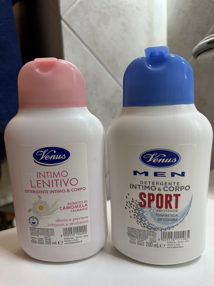 C4MURRIUS4's tweet photo. Stesso profumo, stessa consistenza, stessa marca, stesso uso ma:

🌸💕🦩🩰💝sapone intimo donna💝🩰🦩💕🌸

💀🤬💪🏻👟🏋🏻 sapone intimo uomo 🏋🏻👟💪🏻🤬💀 https://t.co/fiDu0FhO10