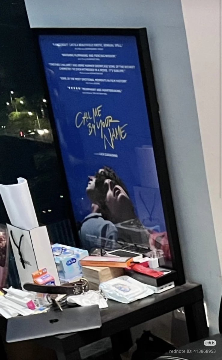 soraa_dore's tweet photo. IM SO CONFUSED WHAT HAPPENED AND WHY THE FIRST THING I SEE AFTER COMING BACK TO TWT IS TIAN HAVING A BIG ASS POSTER OF CALL ME BY YOUR NAME APPARENTLY LMFAO???? 👹 https://t.co/TmhGnEydbP