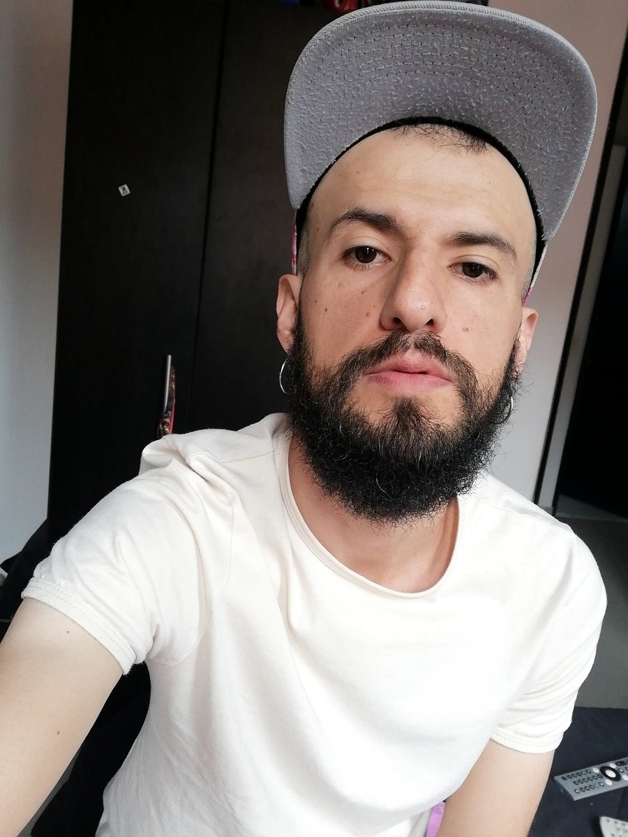 Barbuchas tweet media